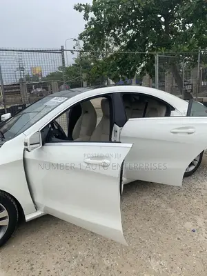 Mercedes-Benz CLA-Class CLA 250 Sedan 2014 White