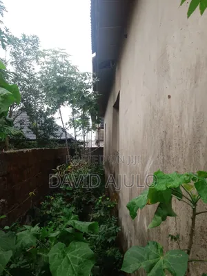 12bdrm Bungalow in Ado-Odo/Ota for sale