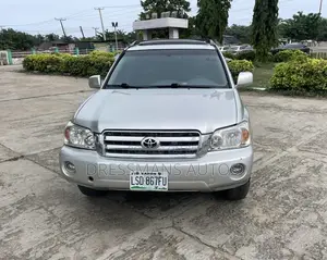 Photo - Toyota Highlander 2005 Silver