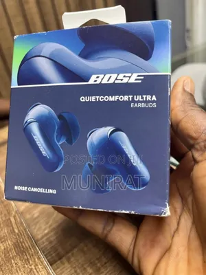 Photo - Brand New Bose Quite Comfort Ultra