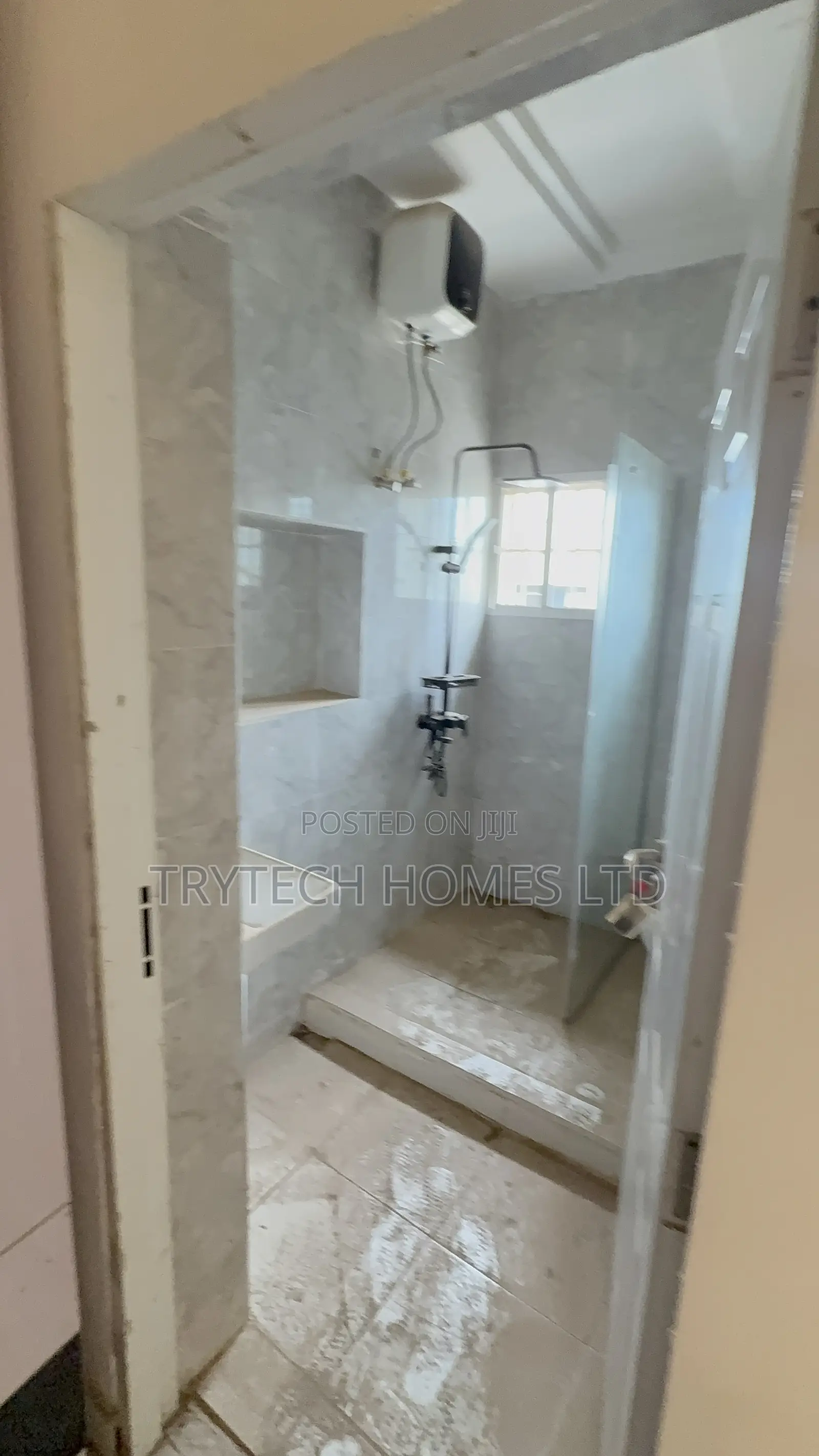 4bdrm Townhouse / Terrace in Jahi for rent