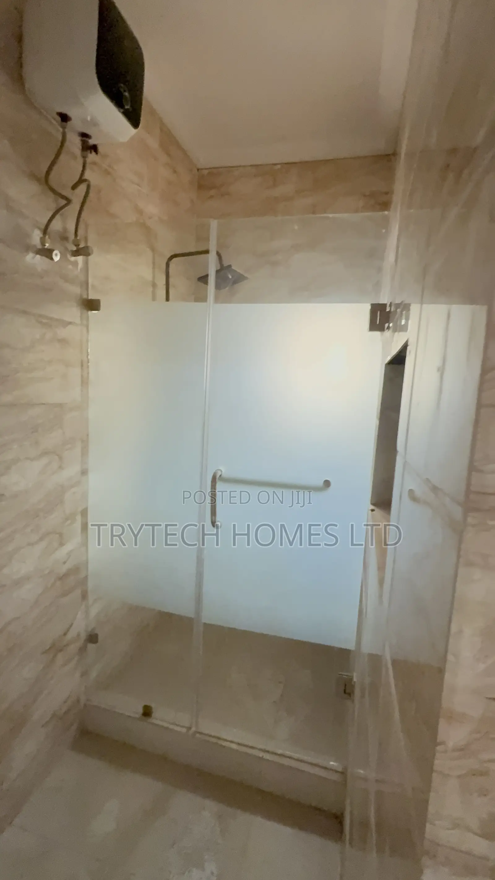 4bdrm Townhouse / Terrace in Jahi for rent