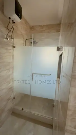 4bdrm Townhouse / Terrace in Jahi for rent