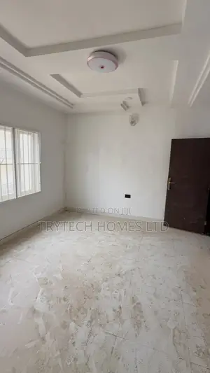 4bdrm Townhouse / Terrace in Jahi for rent
