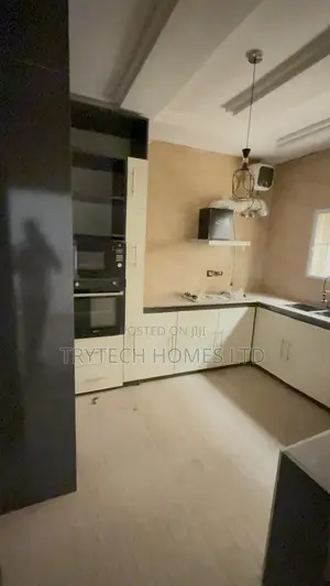 4bdrm Townhouse / Terrace in Jahi for rent
