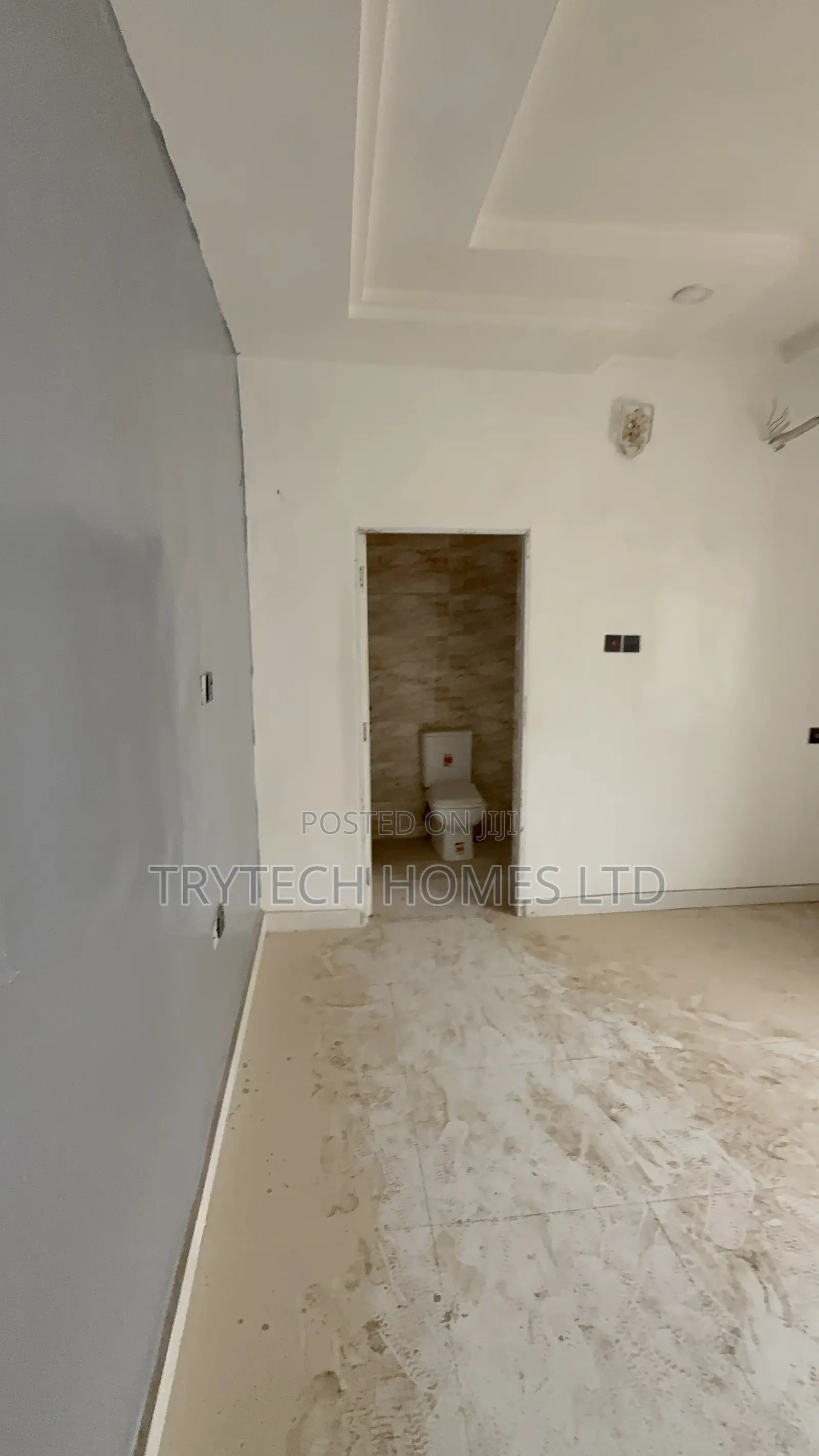 4bdrm Townhouse / Terrace in Jahi for rent