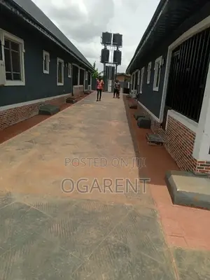 Furnished 2bdrm Block of Flats in Benin City for sale
