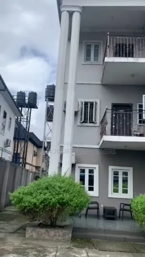 12bdrm Duplex in Paradise Estate,, Port-Harcourt for sale