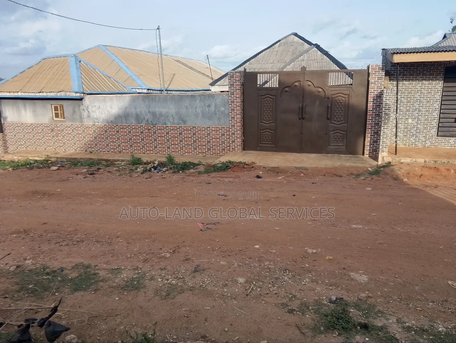 2bdrm Bungalow in Tourist Estate, Ado-Odo/Ota for sale