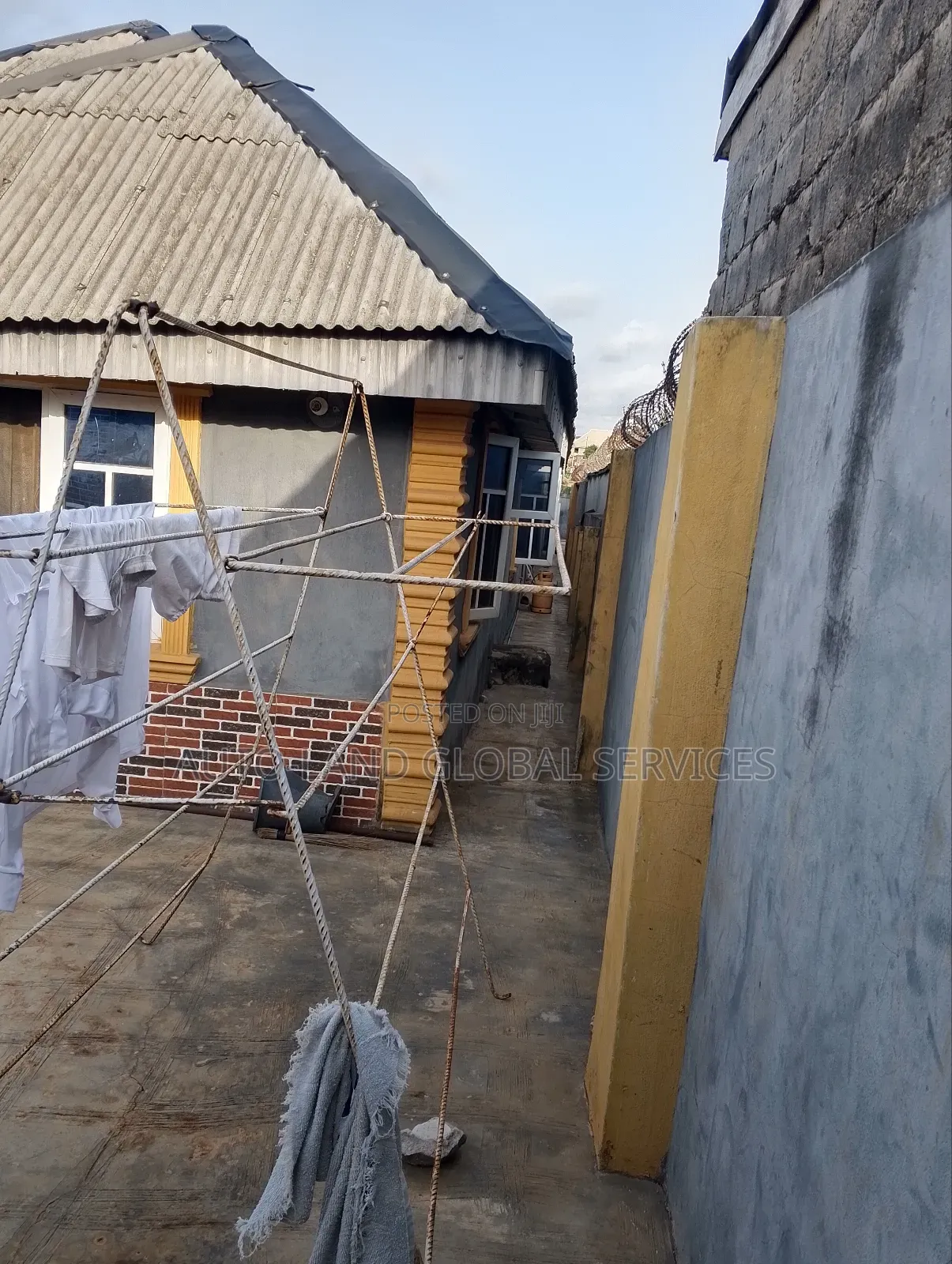 2bdrm Bungalow in Tourist Estate, Ado-Odo/Ota for sale