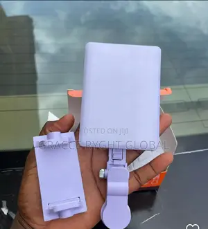 Rechargeable Mobile Influencers Led Light