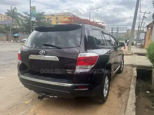 Toyota Highlander 2013 Black