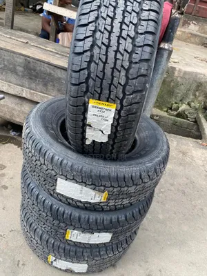 Dunlop 265/65/17