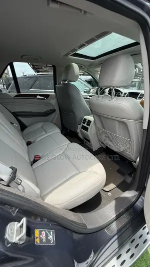 Mercedes-Benz M Class ML 350 BlueTEC 4Matic 2012 Gray