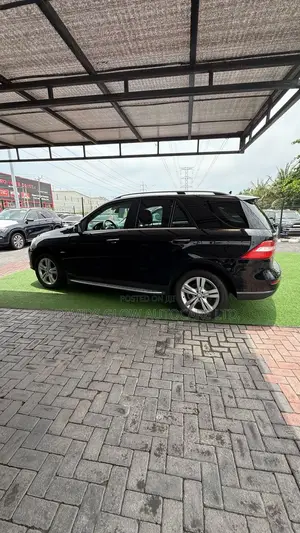 Mercedes-Benz M Class ML 350 4Matic 2012 Black