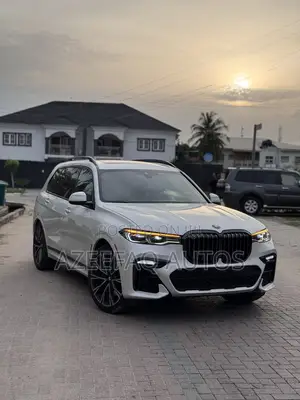 BMW X7 M50i 2022 White