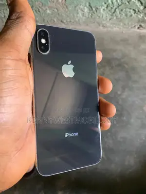 Apple iPhone X 64 GB Black