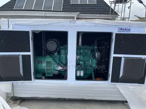 Heavy-duty England Perkins Soundproof Diesel Generator250kva