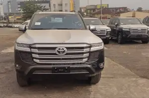 New Toyota Land Cruiser 2025 Matt Black