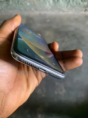 Apple iPhone X 64 GB Black