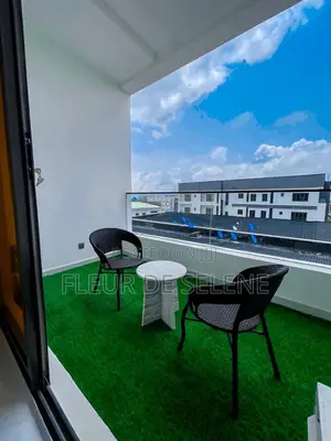Toronto 1 Bedroom Airbnb Apartment Available For Bookings.