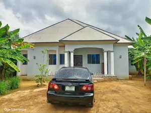 Photo - 3bdrm Bungalow in Oron Road, Uyo for sale