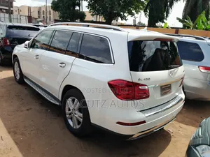 Mercedes-Benz GL-Class GL450 4MATIC 4dr SUV AWD (4.7L 8cyl Turbo 7A)