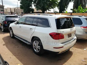 Mercedes-Benz GL-Class GL450 4MATIC 4dr SUV AWD (4.7L 8cyl Turbo 7A)
