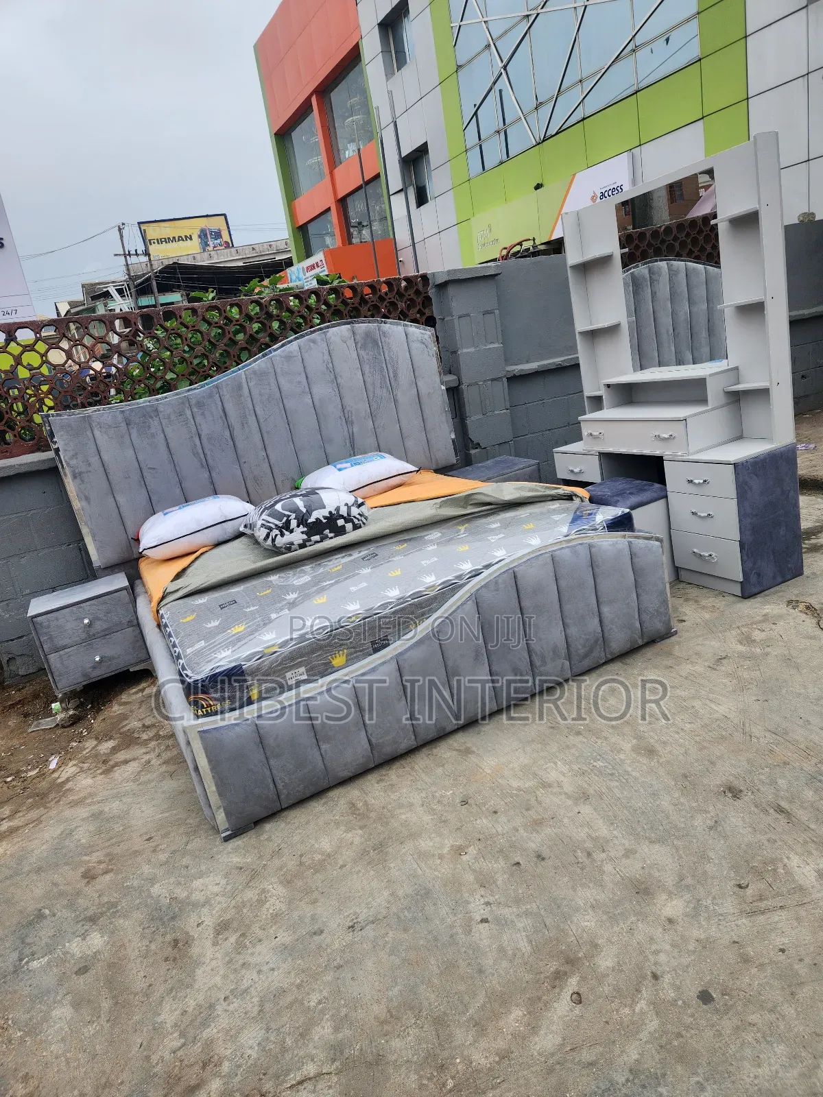 5ft Tall Complete Set of Six by Six Bed.