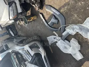 Fender Padded Hilux 2018-2020 Available