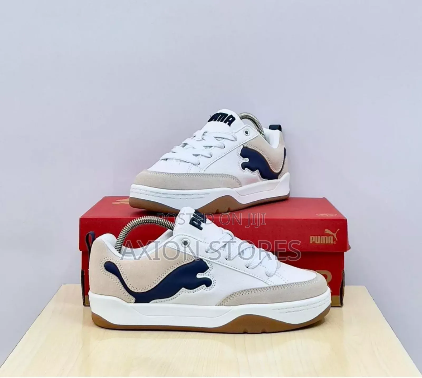 High Quality Puma Sneakers
