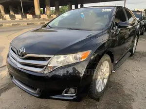 Photo - Toyota Venza XLE 4dr Wagon AWD (3.5L 6cyl 6A) 2014 Black