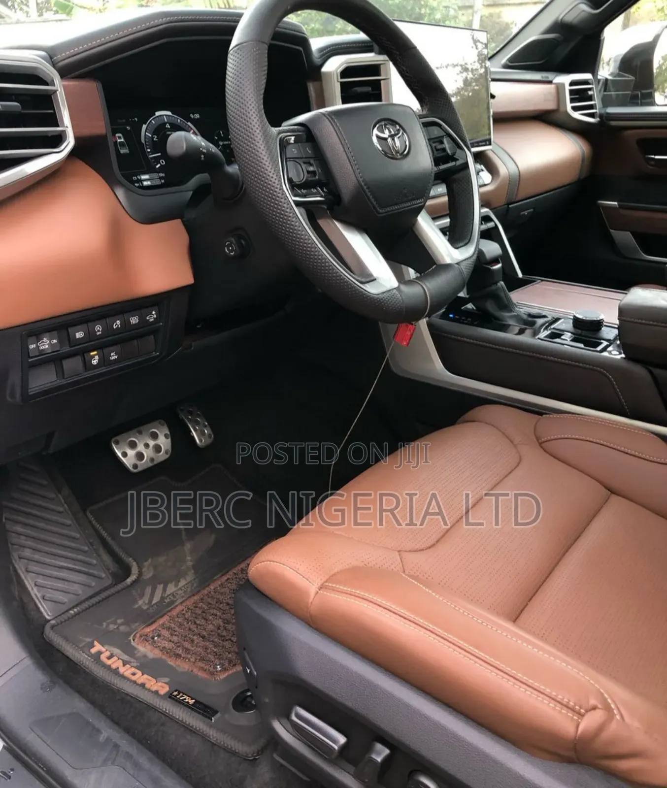Toyota Tundra 2023 Black