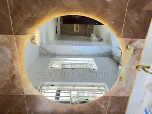 Circular Mirror With Light