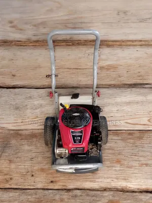 Honda Briggs and Stratton Gasoline Pressure Washer