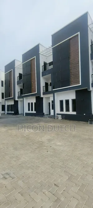 3bdrm Block of Flats in Wuye. for rent