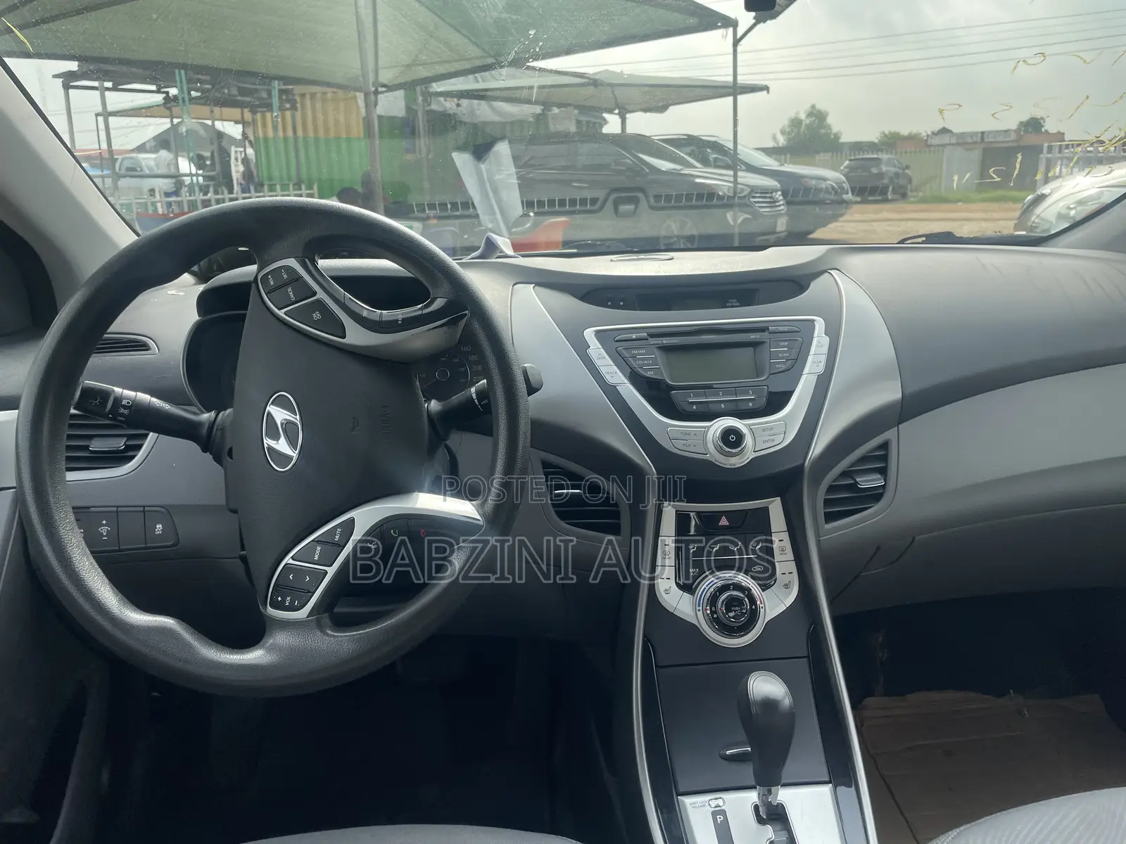 Hyundai Elantra 2012 Brown