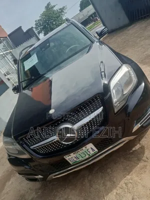 Photo - Mercedes-Benz GLK-Class 2013 Black
