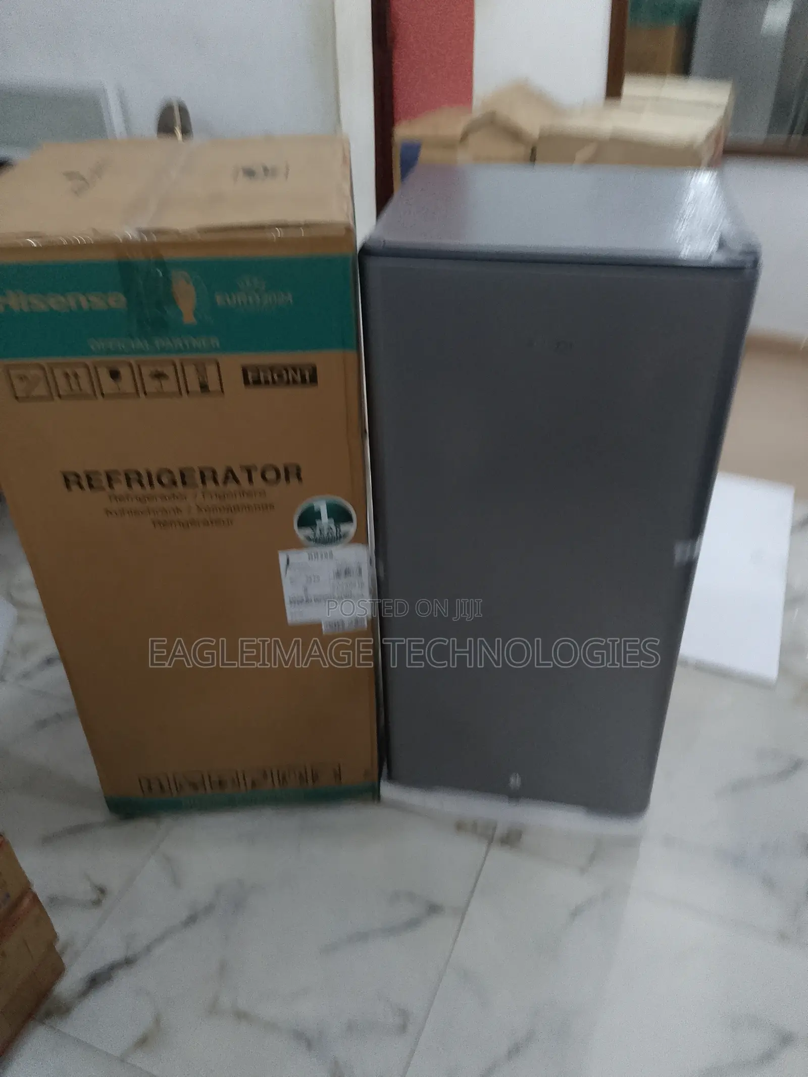 Hisense Sleek and Spacious Ref Single Door 150l Silver Rs20s