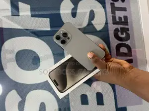 Apple iPhone 15 Pro 128 GB Gray