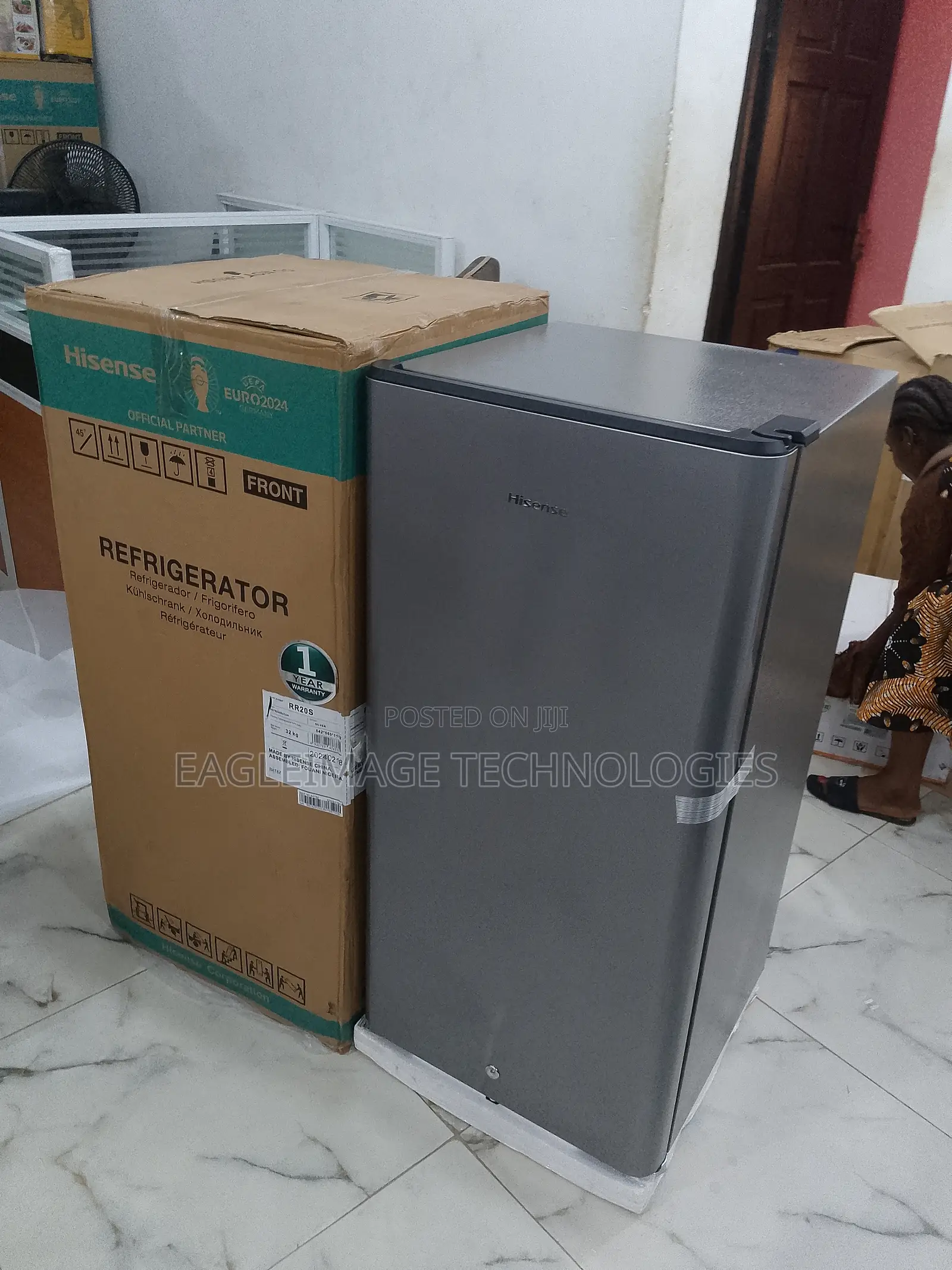Hisense Modern Elegance Ref Single Door Rs20s