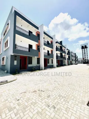 4bdrm Townhouse/Terrace in Ikate for sale