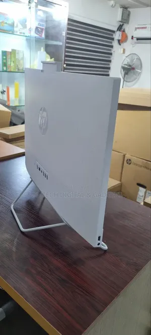 New Desktop Computer HP AiO 24 12GB Intel Core I3 SSD 1T