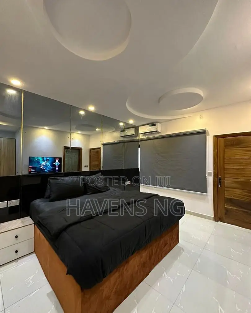 Luxury 2-Bedroom Maisonette Shortlet Apartment