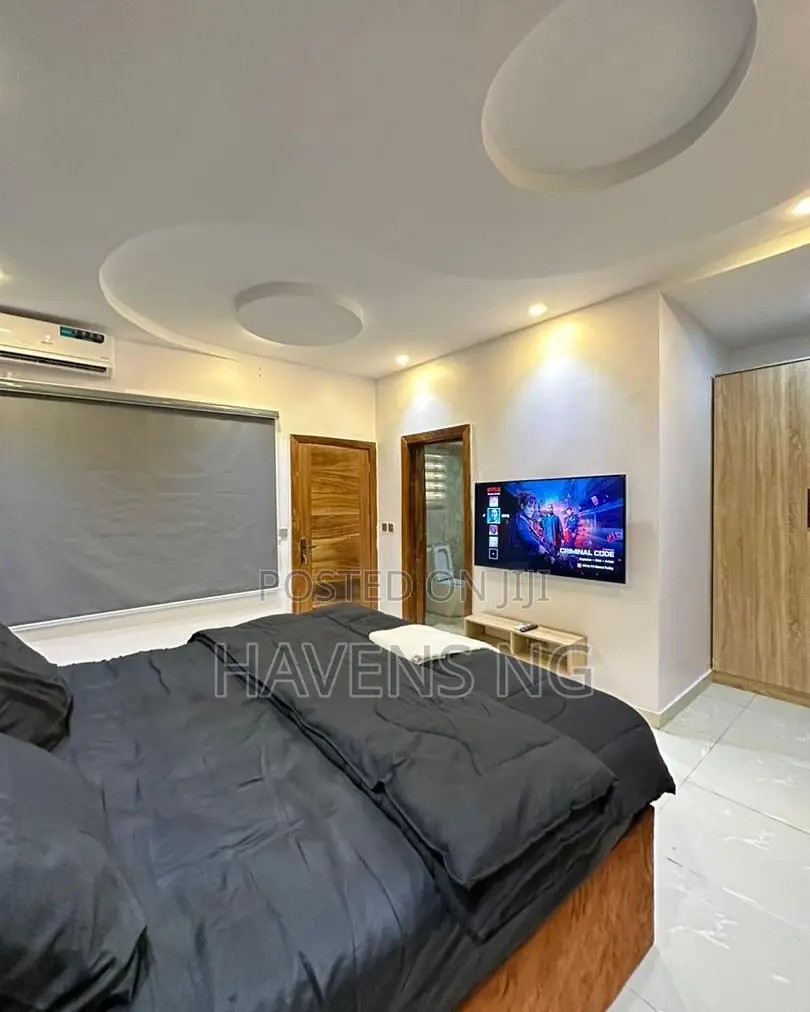 Luxury 2-Bedroom Maisonette Shortlet Apartment