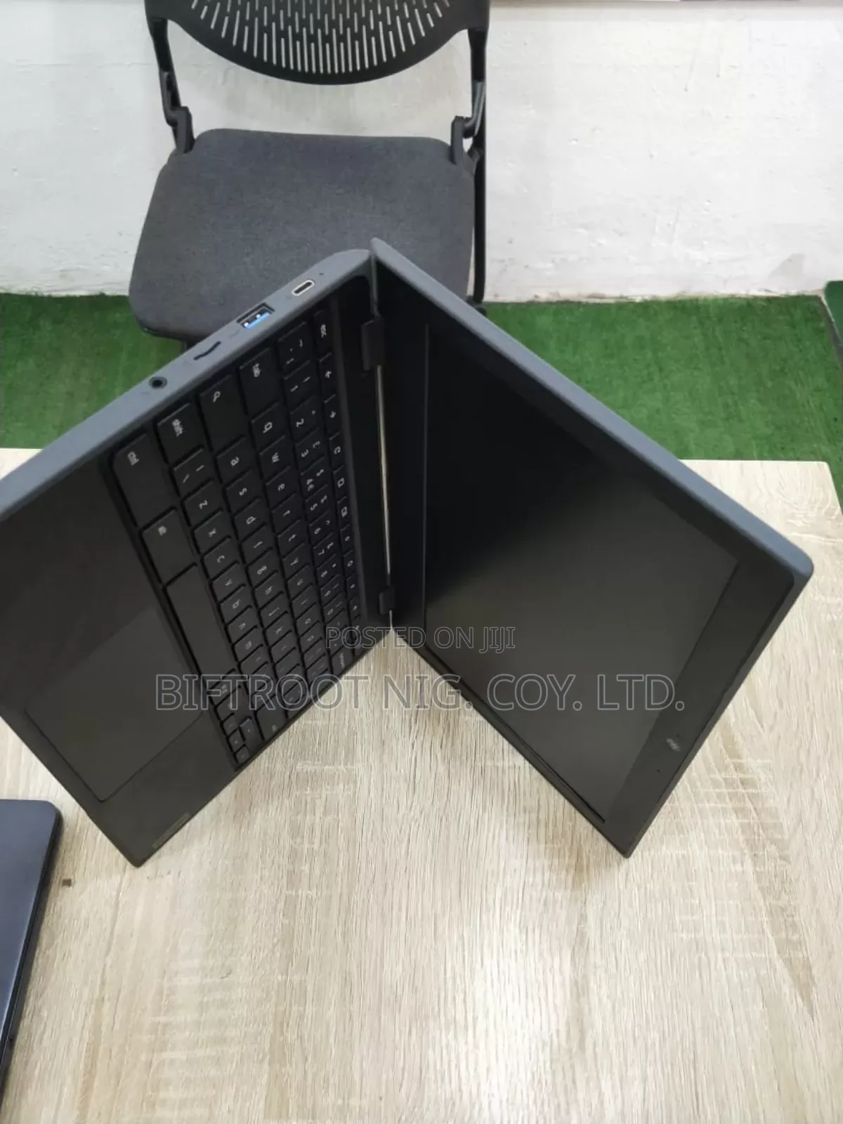 Laptop Lenovo 100e 4GB Intel Celeron SSD 32GB