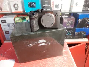 Sony A71v Camera