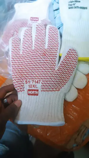 Hear Resistance Gloves