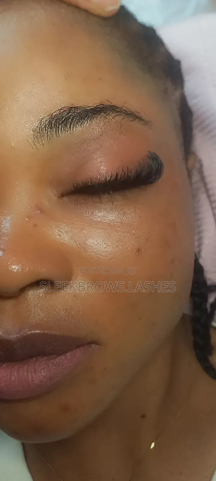 Lash Extensions/Microblading