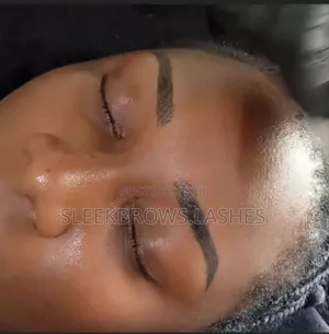 Lash Extensions/Microblading